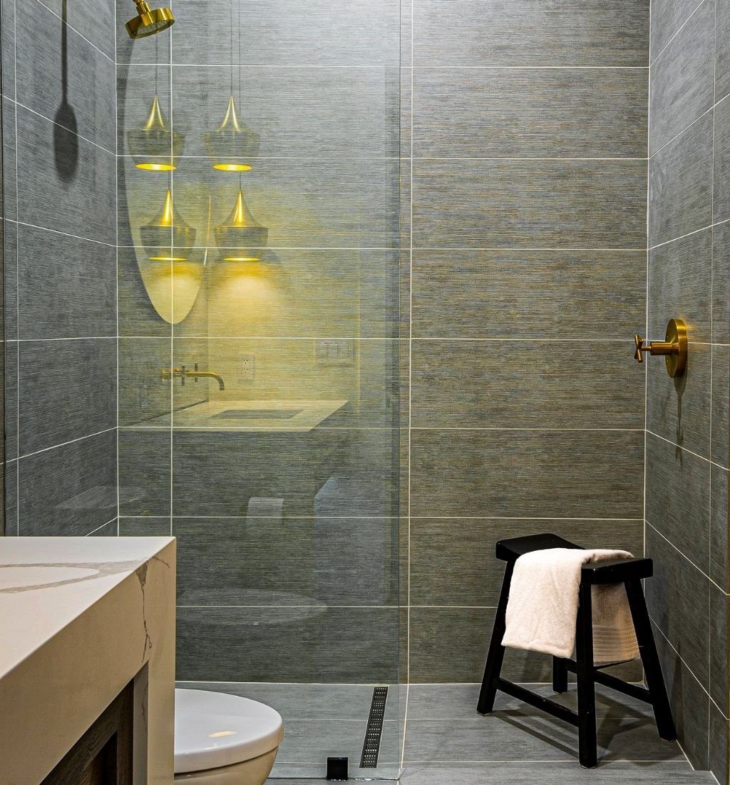 bathroom fitters SW7 2DD